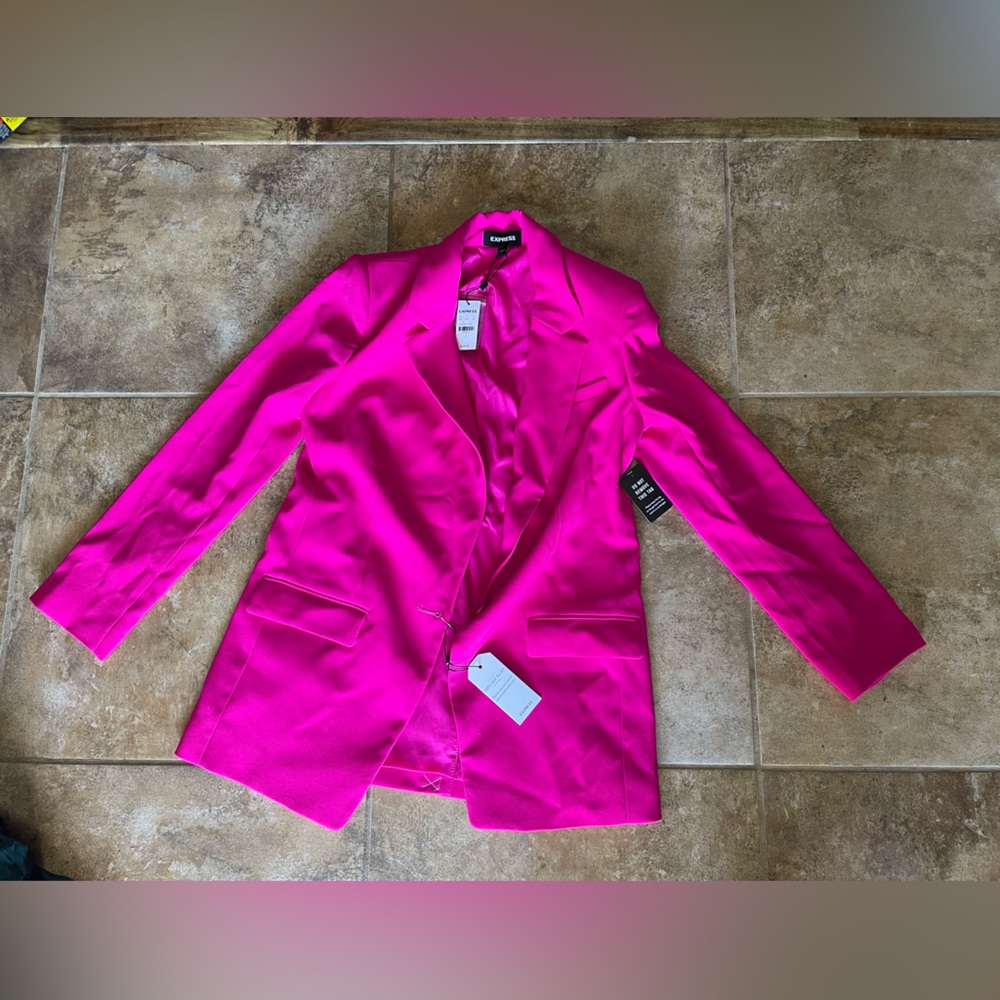 Express one button cinched back boyfriend blazer in Neon Berry size small